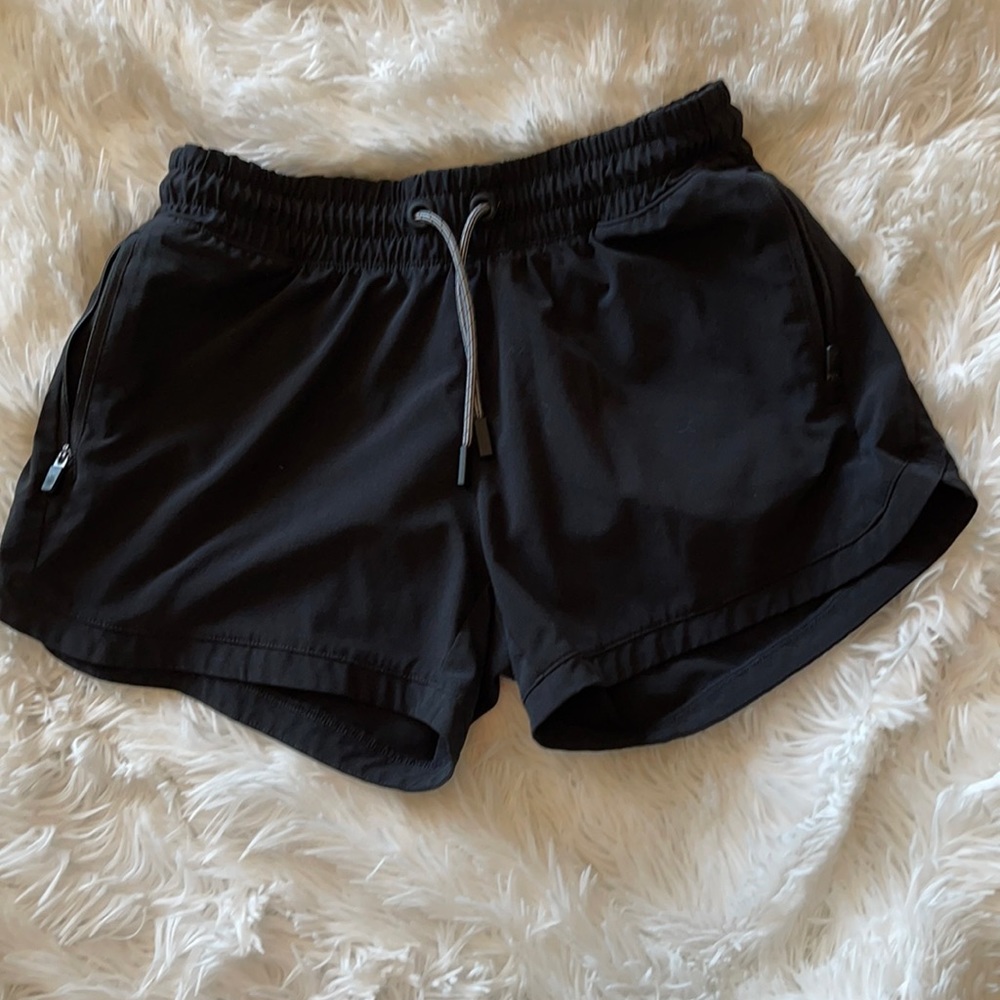 Athleta Girl drawstring shorts with pockets